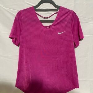 Nike Women's Magenta Short Sleeve Tee
